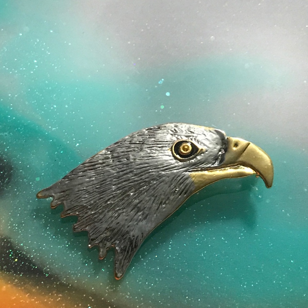 Vintage US Bald Eagle Head Pin Brooch women/men